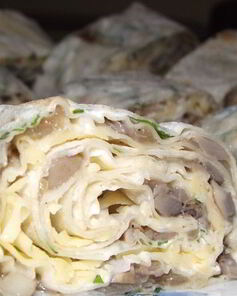Лаваш с грибами и сыром
