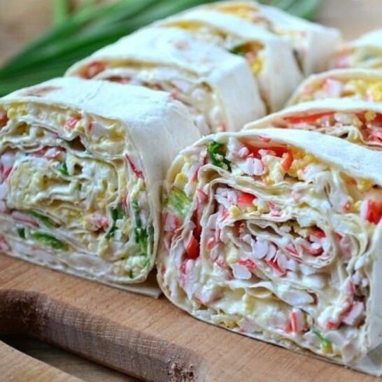 Рецепт лаваш с крабовыми палочками яйцами и зеленым луком