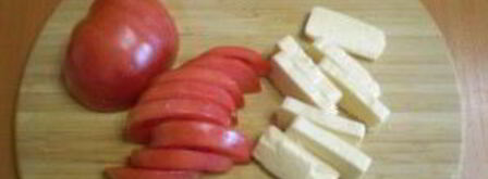 лаваш с сыром и помидорами на костре. Шаг 2