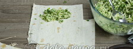 лаваш с сыром и зеленью. Шаг 4