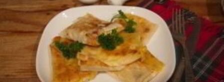 лаваш с ветчиной и твердым сыром. Шаг 5