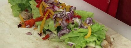 ролл в лаваше. Шаг 3