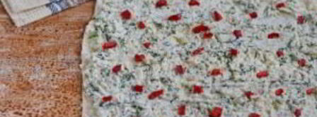 рулетики из лаваша с начинкой. Шаг 5