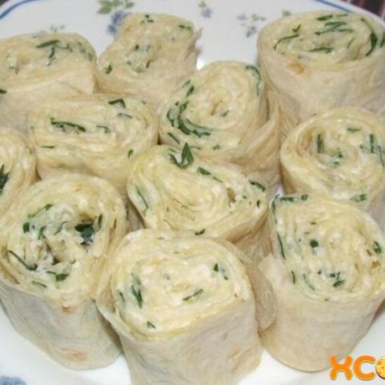 Рецепт рулетики из лаваша с сыром