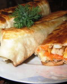 Трубочки из лаваша с начинкой