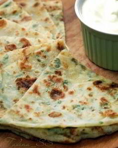 Алу-паратха индийская лепешка