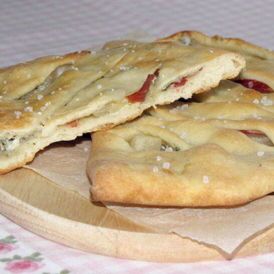 Рецепт фокачча с грушей, сыром и беконом