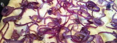 фокачча с жареным луком. Шаг 6