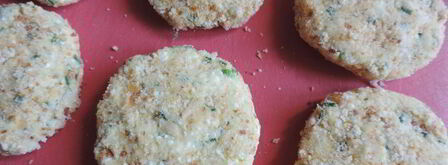 картофельно-творожные лепешки с зеленью. Шаг 4