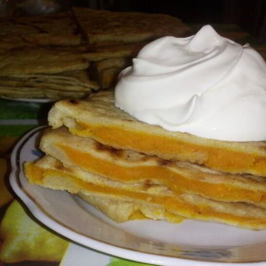 Рецепт хингалш — чеченские лепешки с тыквой