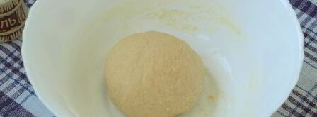 лепешки на кислом молоке на сковороде. Шаг 5