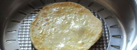 лепешки на кислом молоке на сковороде. Шаг 10