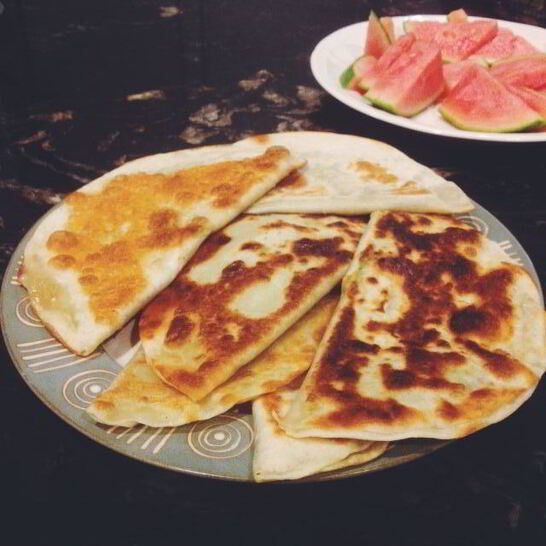 Рецепт лепешки с курицей и зеленью