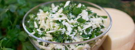 лепешки с сыром, чесноком и зеленью. Шаг 3