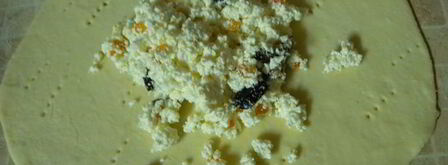 творожные лепешки с творогом и икрой. Шаг 3