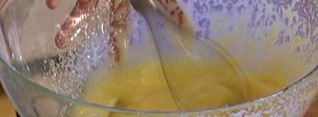 маффины с гречневыми хлопьями и вишней. Шаг 6