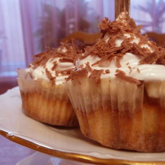 Рецепт маффины с шоколадом и белковым кремом