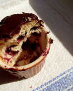 Маффины со смородиной