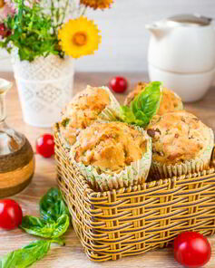 Закусочные маффины с лисичками