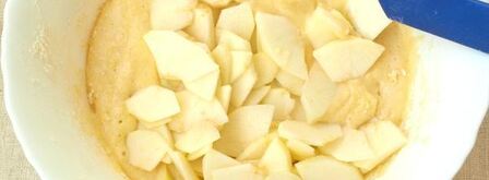 манник на кефире с яблоками. Шаг 5