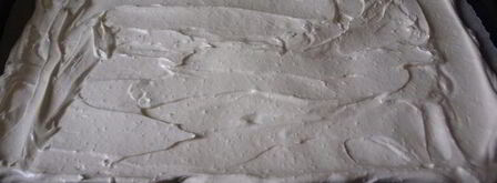 меренговый рулет. Шаг 2