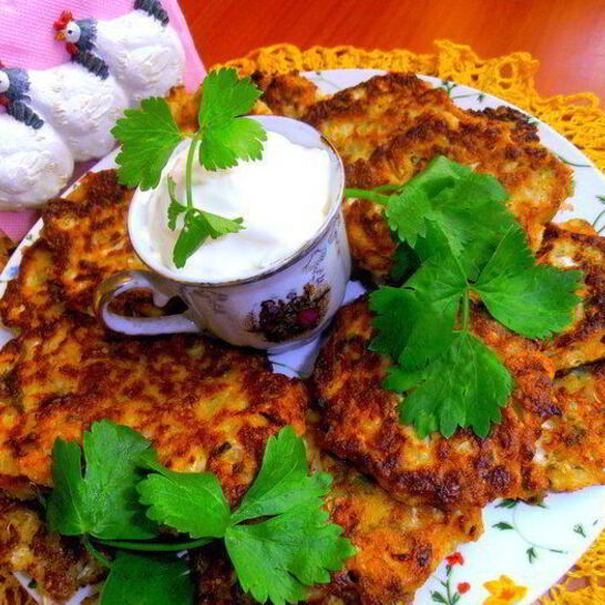 Рецепт оладушки из китайской капусты с брынзой