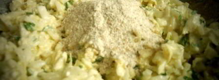 оладушки из китайской капусты с брынзой. Шаг 10