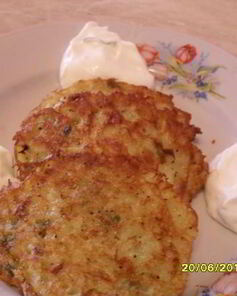 Оладьи из кабачка с творогом и брынзой