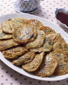 Оладьи из цукини с пармезаном и мятой