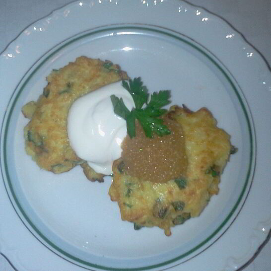 Рецепт оладьи картофельные с щучьей икрой