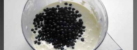 оладьи с черникой. Шаг 9