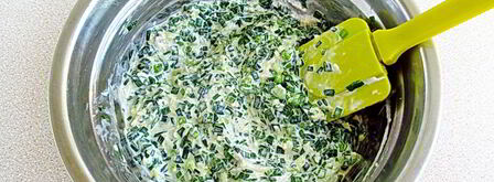 оладьи с зеленым луком. Шаг 4