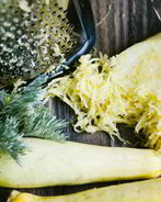 Простые оладьи из кабачков