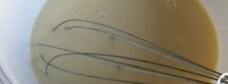 пышные оладушки на кислом молоке. Шаг 2