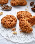 Овсяное печенье с финиками и орехами