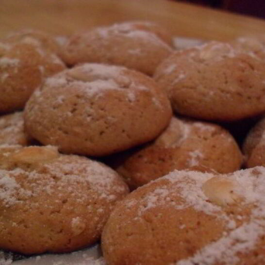 Рецепт пикантные печеньки с имбирем и корицей