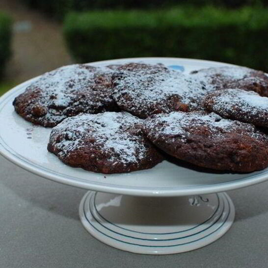 Рецепт шоколадное печенье с грецкими орехами