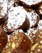 Сладкие колбаски из печенья