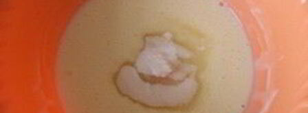 быстрый пирог минутка на сковороде. Шаг 2