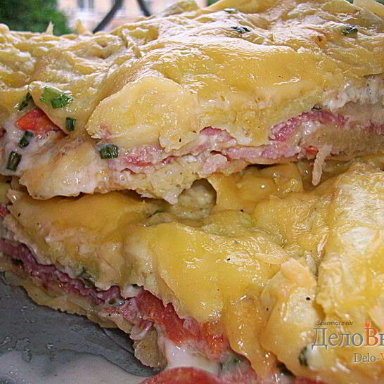 Рецепт пирог из лаваша, помидор, колбасы, буженины, сыра и зелени