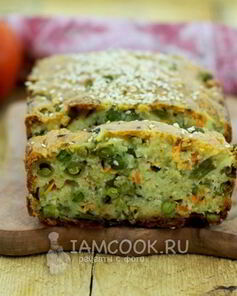 Пирог из манной крупы с горохом