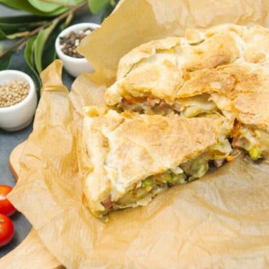 Рецепт пирог с горячим оливье