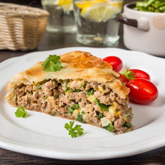 Рецепт пирог с мясом и сыром