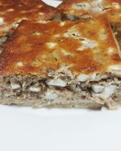 Пирог с рыбной консервой