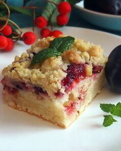 Простой пирог со сметаной