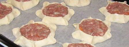 арабские открытые пирожки с мясом. Шаг 5