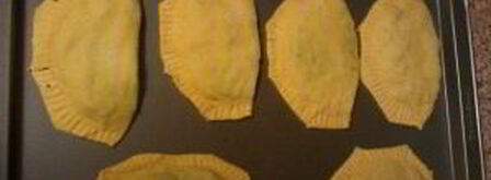 быстрые пирожки на кефире. Шаг 7