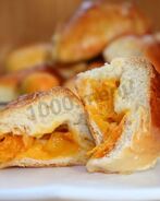 Пирожки с абрикосами в духовке