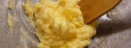 пирожки с фаршем в духовке румяные хрюшки. Шаг 3