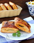 Пирожки с грибами из слоеного теста